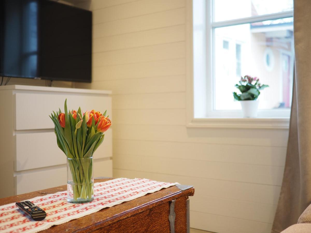 Kristina Attefall I Vaesterhaninge ภายนอก รูปภาพ