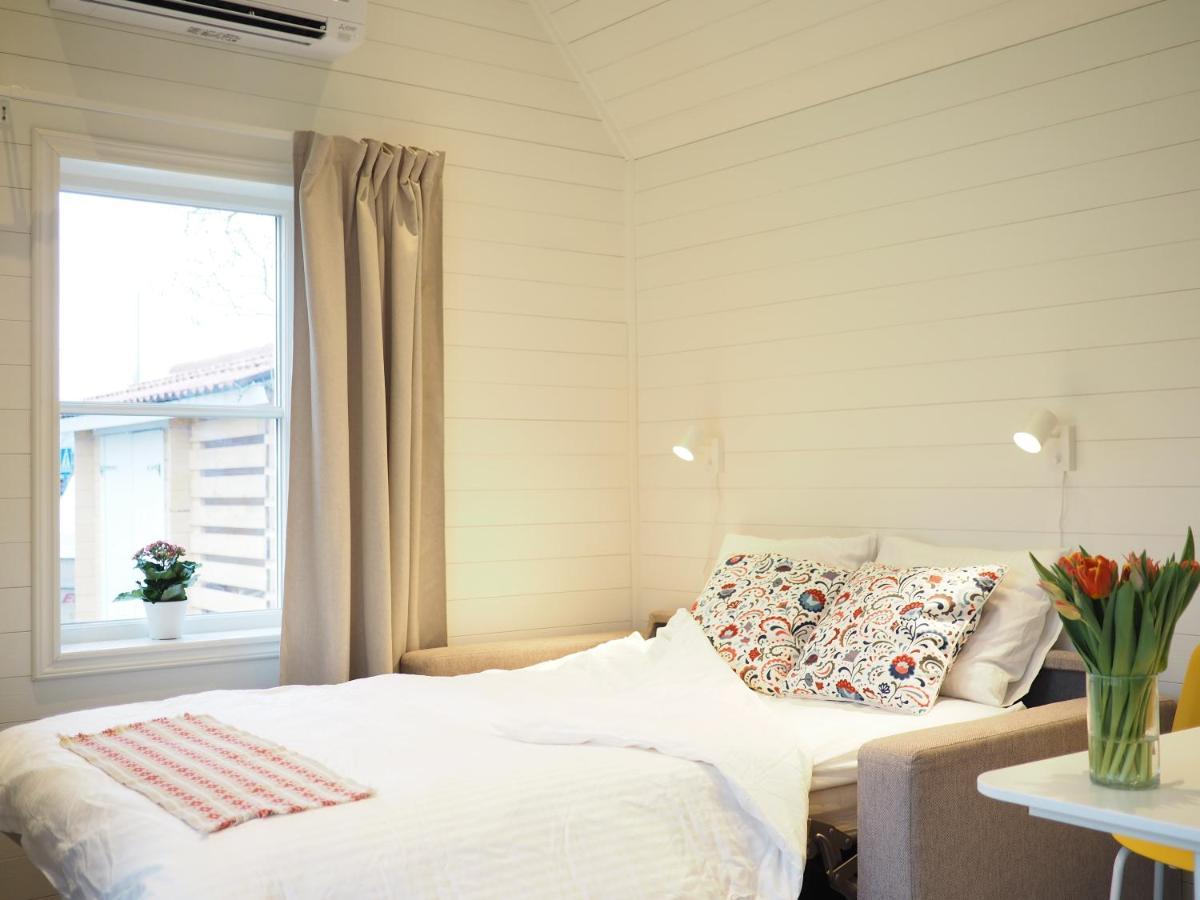Kristina Attefall I Vaesterhaninge ภายนอก รูปภาพ