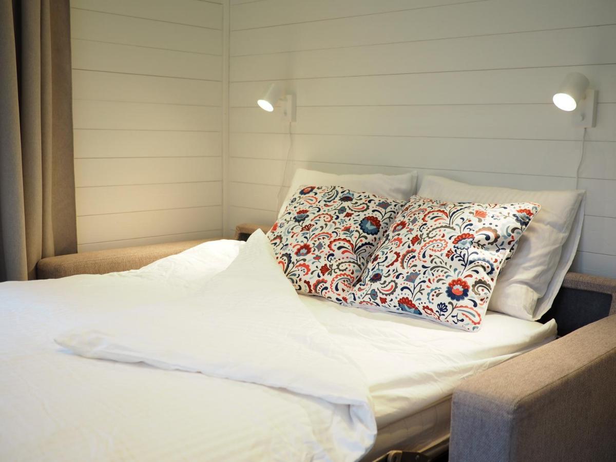 Kristina Attefall I Vaesterhaninge ภายนอก รูปภาพ